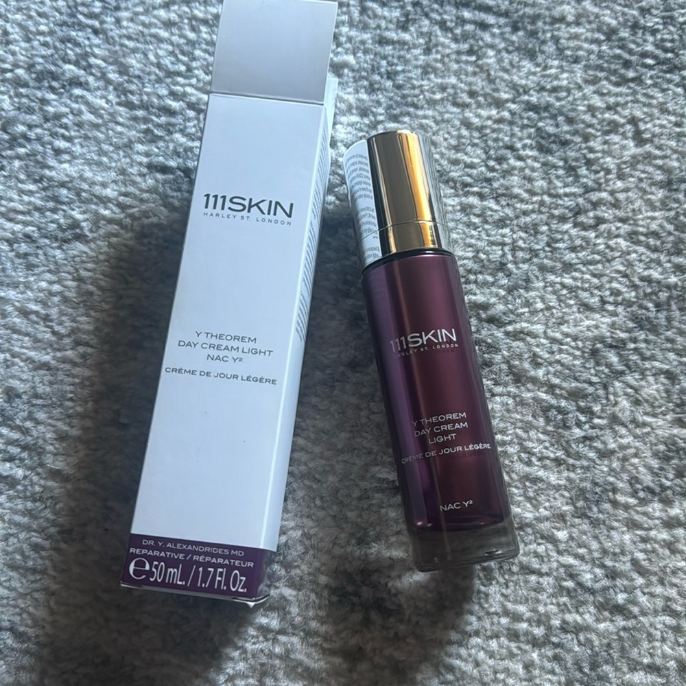 111skin Y Theorem Day Cream Light